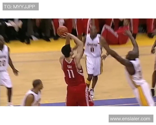 姚明艺术投篮：从篮球场到艺术殿堂的完美融合与创新之路