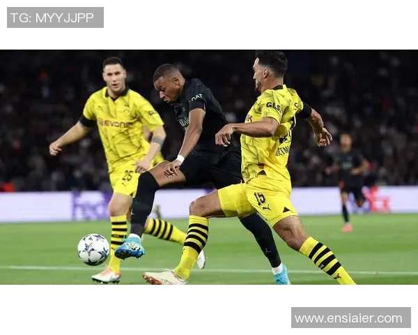 英超激战：AC米兰大胜多特蒙德四球狂潮引发全场沸腾